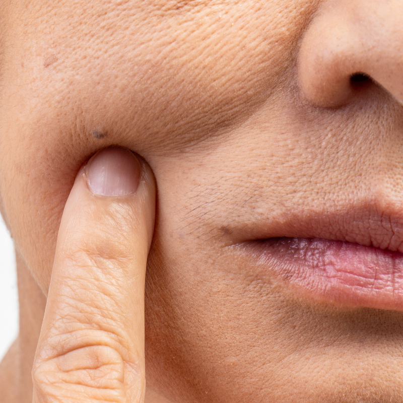 Best Face Serum for Dry Skin. Best Serum for Dry Skin for Glow. 