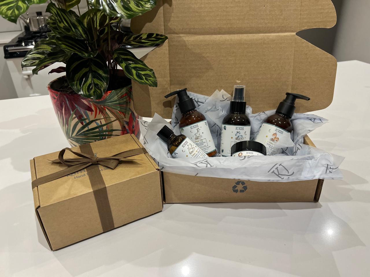 Recyclable and Eco-Friendly Luxury Gift Box for your Loved ones. Perfect Gift Box for Special Occasions. Organic, Natural and 100% Vegan. 